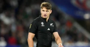 09 beauden barrett