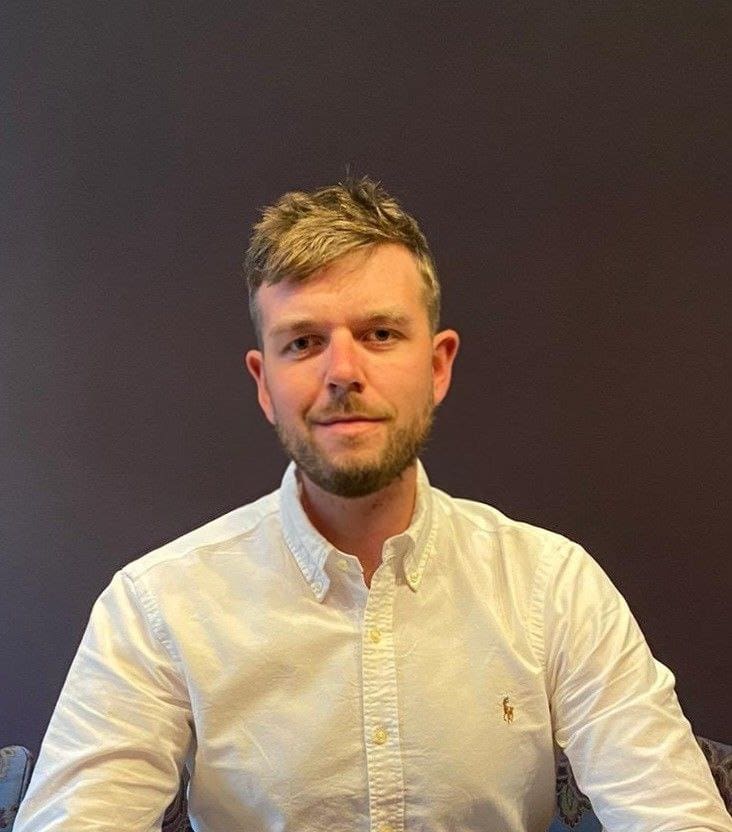 alex smith casino writer